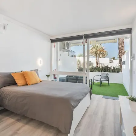 Moderno Estudio Con Piscina En - Ideal Parejas Arona