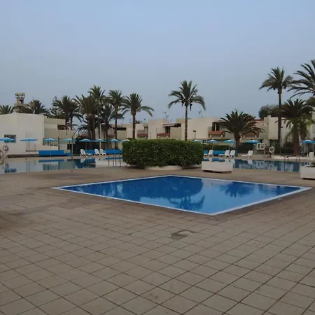 Moderno Estudio Con Piscina En - Ideal Parejas