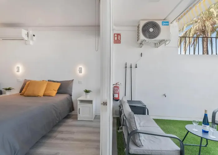 Moderno Estudio Con Piscina En - Ideal Parejas * 阿罗纳